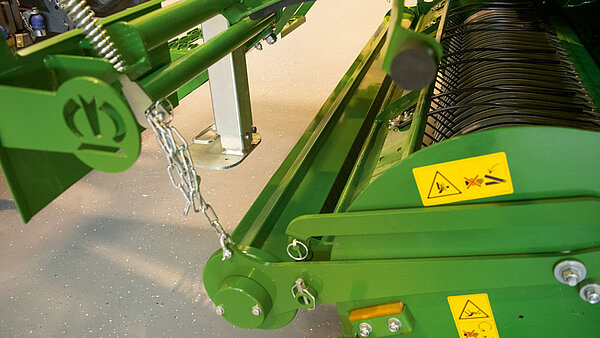 The crop press roller