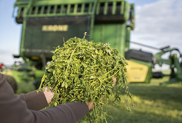 Gentle swathing | Cleanliness | Flexible swathing