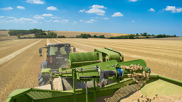 The mobile pellet harvester and stationary mill