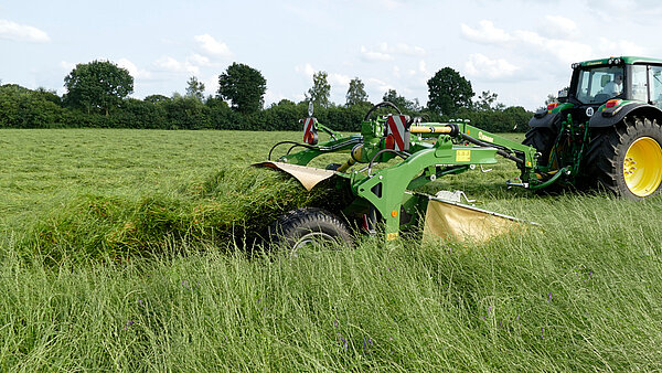 The KRONE conditioner with V-type steel tines