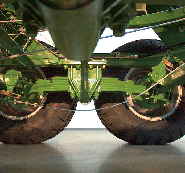 4-leaf parabolic spring suspension