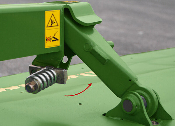 Rear and upward travel