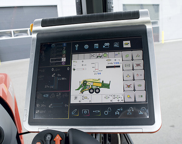 The multifunctionality of the tractor terminal