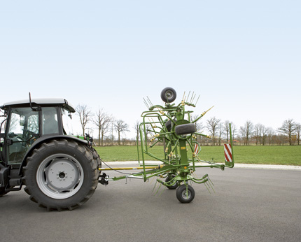KWT | Rotary tedders | Explore » KRONE NA